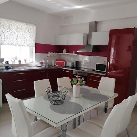 Angela Haz Apartment Balatonbereny Luaran gambar