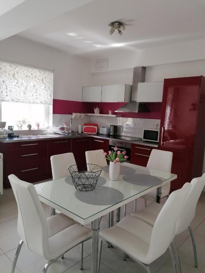 Angela Haz Apartment Balatonbereny Luaran gambar