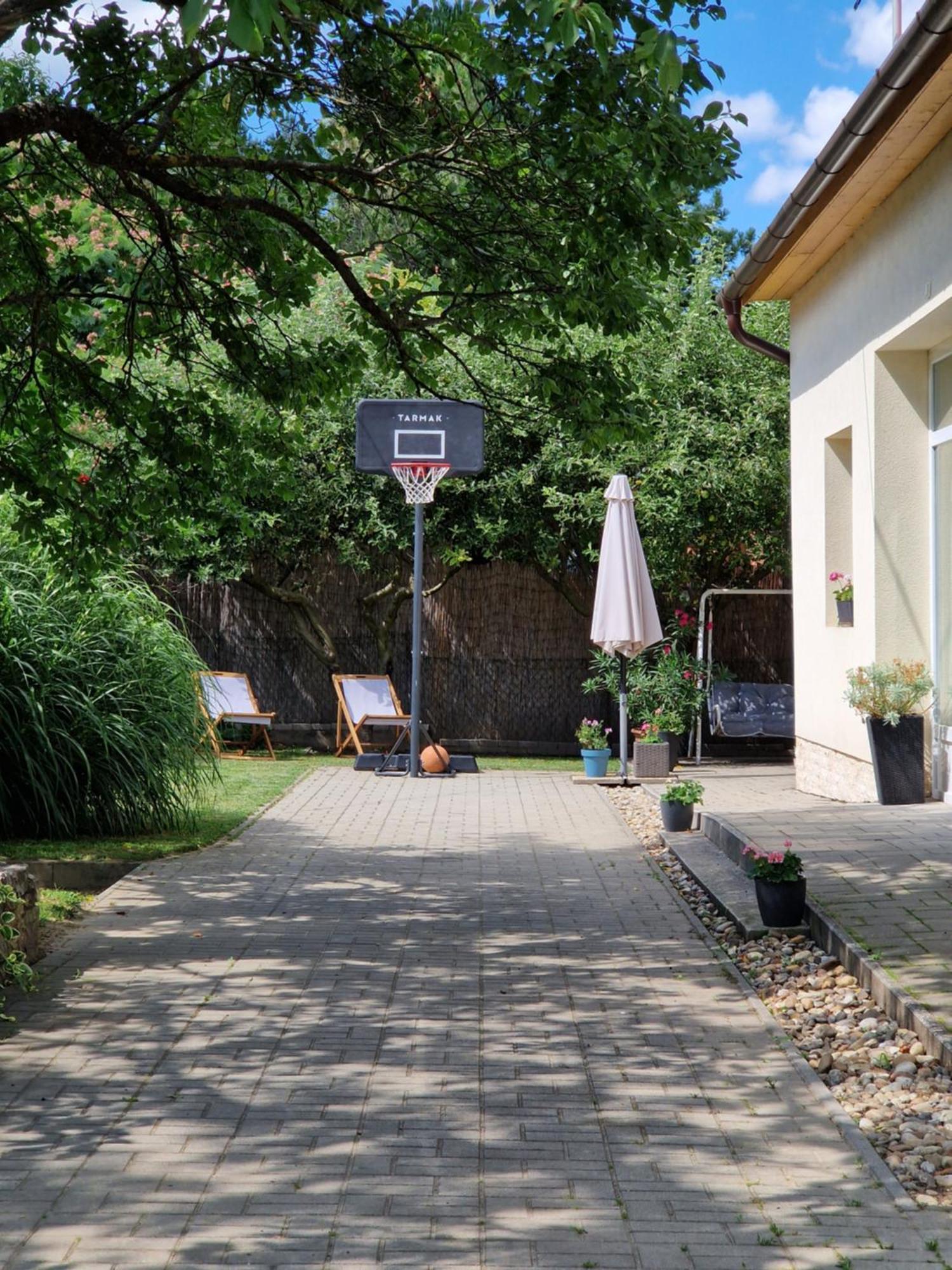 Angela Haz Apartment Balatonbereny Luaran gambar